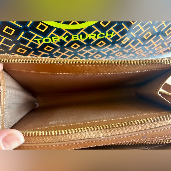 Tory Burch Parker double zip crossbody bag - Picture 5 of 9